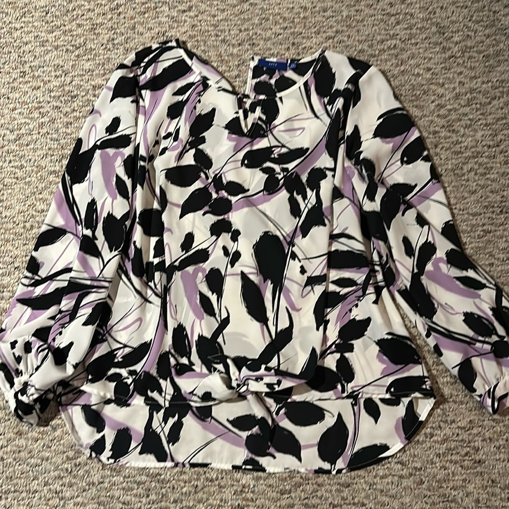 Lightweight formal deess shirt